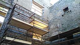 acastle
                          101085.jpg